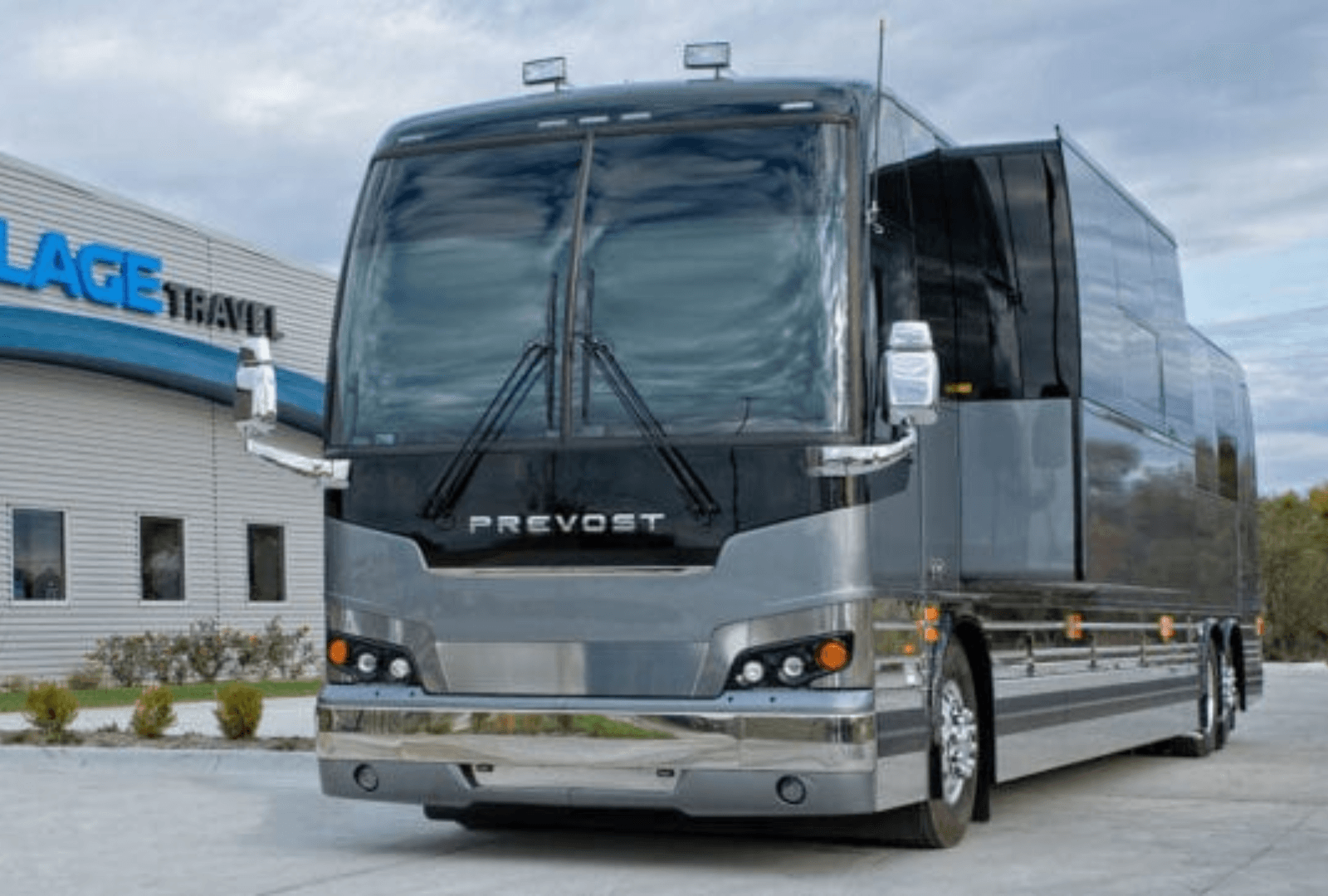 The H3-45 — Knights Coaches