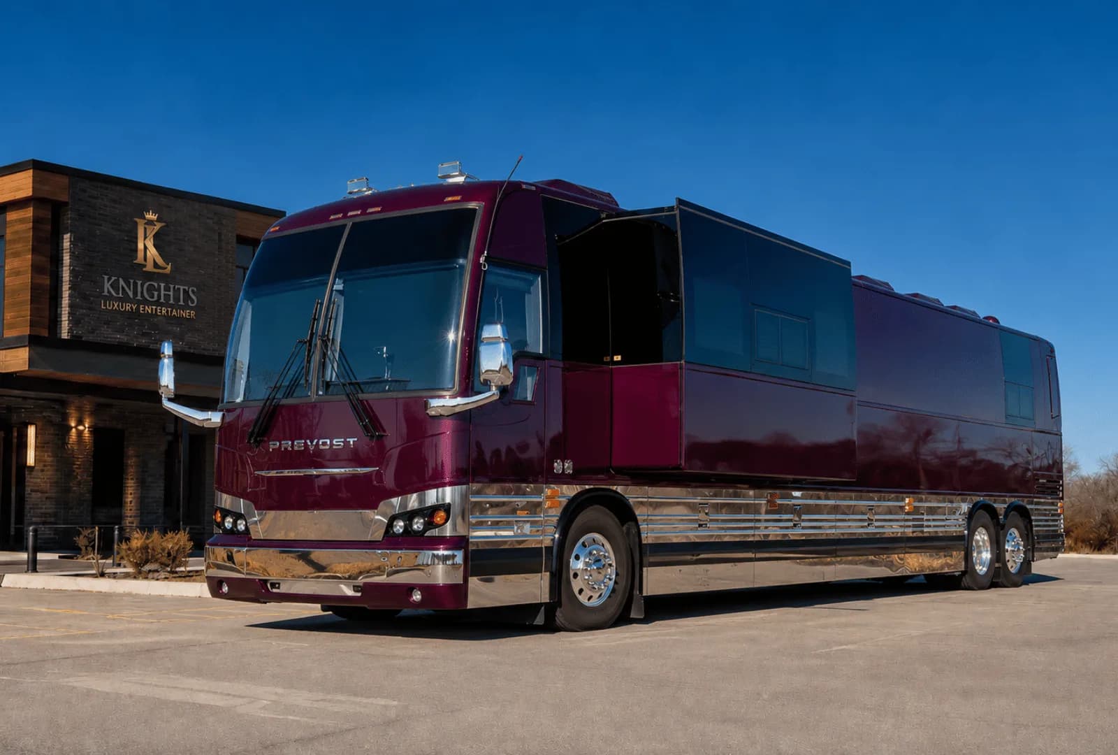 Prowler Entertainer Coach