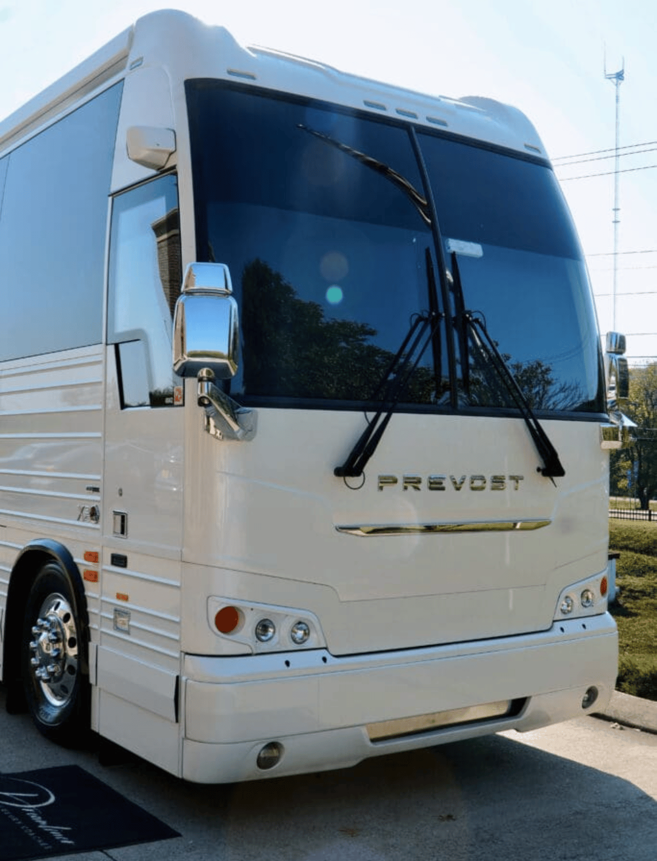 Entertainer Coach